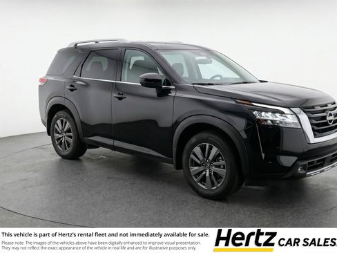 Used 2025 Nissan Pathfinder SV FWD image 1