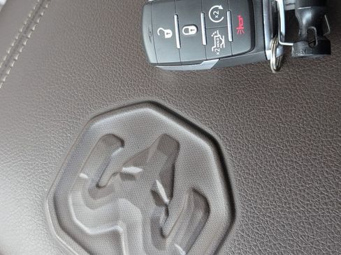 Used 2025 RAM 1500 Laramie w/ Off Road Group image 21