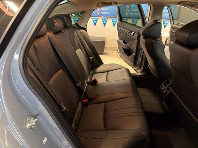 Used 2021 Honda Accord Touring image 25
