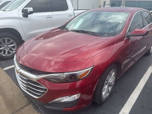 Used 2019 Chevrolet Malibu LT w/ Leather Package image 1