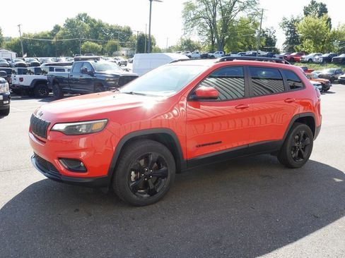 Used 2021 Jeep Cherokee Latitude Plus image 7