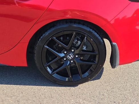 Used 2023 Honda Civic Sport image 16