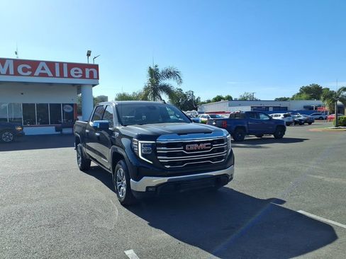 Used 2025 GMC Sierra 1500 SLT RWD image 7
