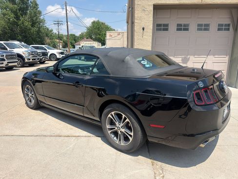 Used 2014 Ford Mustang Premium RWD image 2