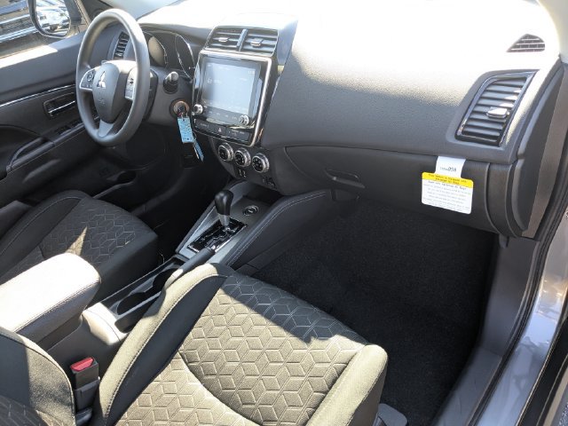 Used 2026 Mitsubishi Outlander Sport ES AWD/4WD image 12