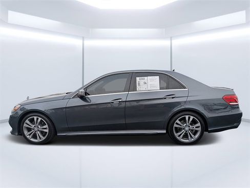 Used 2016 Mercedes-Benz E 350 Sedan w/ Premium Package image 6