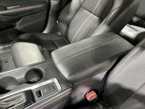 Used 2022 Nissan Altima 2.5 SR image 21