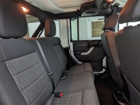 Used 2012 Jeep Wrangler Unlimited Sahara w/ Dual Top Group image 33