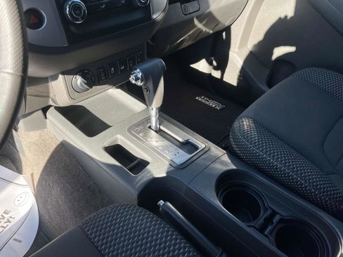 Used 2014 Nissan Xterra PRO-4X image 25