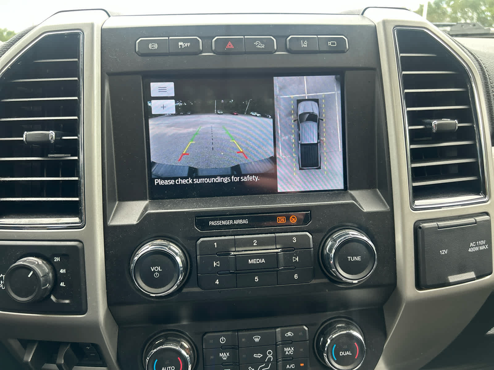 Used 2021 Ford F250 Lariat w/ Tremor Off-Road Package AWD/4WD image 15