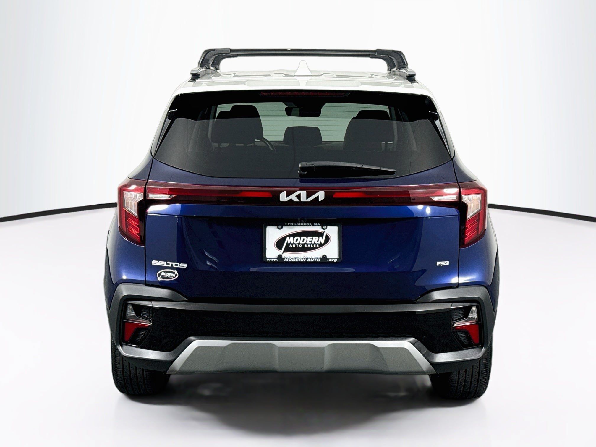 Used 2024 Kia Seltos S AWD/4WD image 14
