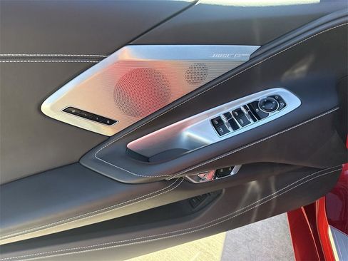 Used 2023 Chevrolet Corvette Stingray Premium Conv w/ Z51 Performance Package image 20