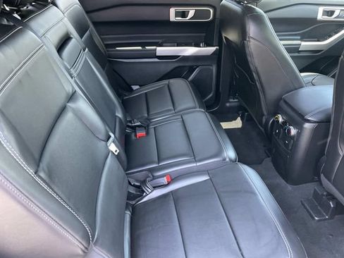 Certified 2023 Ford Explorer XLT w/ Equipment Group 202A RWD image 34