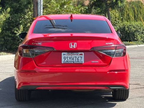 Certified 2025 Honda Civic Sport image 5