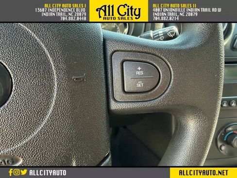 Used 2005 Pontiac G6 Sedan w/ Drivers Package FWD image 21