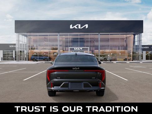New 2025 Kia K4 GT-Line image 5