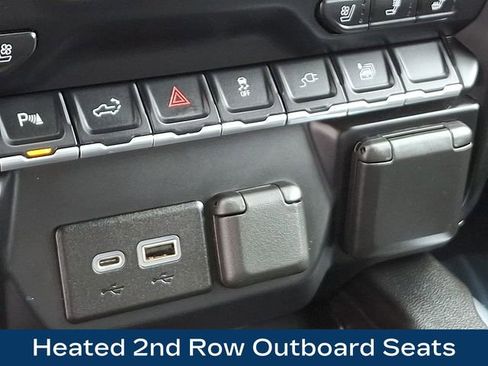 Used 2022 Chevrolet Silverado 2500 LTZ w/ LTZ Premium Package image 29