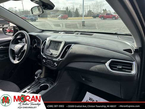 Used 2024 Chevrolet Equinox LT image 28