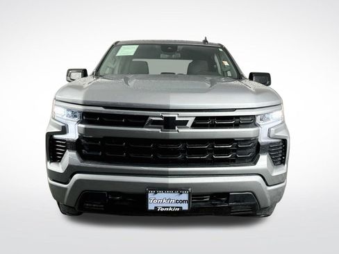 Used 2023 Chevrolet Silverado 1500 RST w/ Z71 Off-Road Package AWD/4WD image 2
