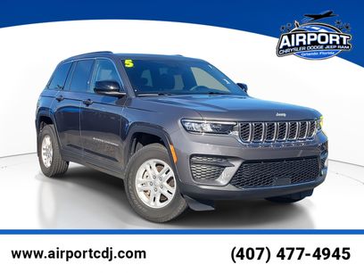 Used 2025 Jeep Grand Cherokee Laredo w/ MOPAR Finishing Package
