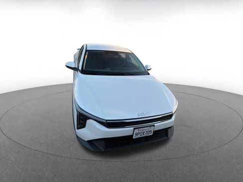 Used 2025 Kia K4 LXS image 4