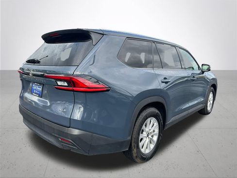 Used 2025 Toyota Grand Highlander AWD image 7