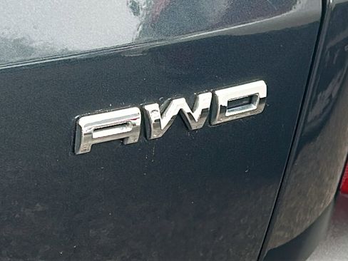 Used 2022 Ford Escape SEL image 10