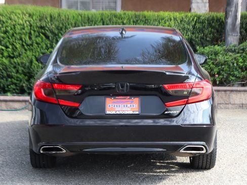 Used 2018 Honda Accord Sport image 7