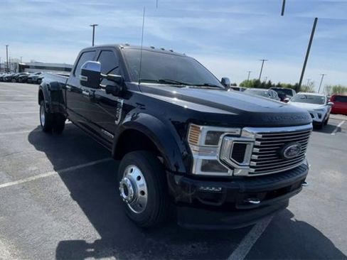 Used 2021 Ford F450 Platinum w/ Snow Plow Prep Package image 4