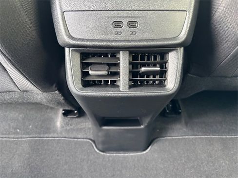 New 2026 Chevrolet Equinox LT image 27