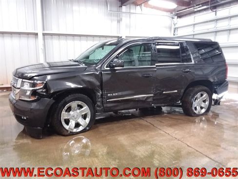 Used 2018 Chevrolet Tahoe LT w/ LT Signature Package image 6
