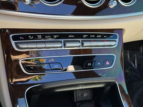 Certified 2022 Mercedes-Benz E 350 Sedan image 33