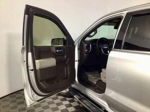 Used 2019 GMC Sierra 1500 SLT w/ SLT Premium Package image 14