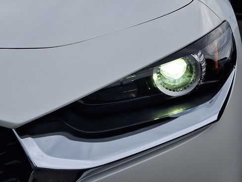 Certified 2023 MAZDA CX-30 AWD 2.5 S w/ Select Package image 11