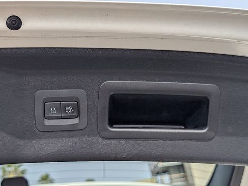 Used 2024 MAZDA CX-90 Plug-In Hybrid w/ Preferred image 15