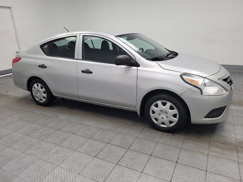 Used 2015 Nissan Versa S Plus FWD image 11