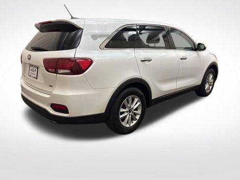 Used 2020 Kia Sorento LX FWD image 5