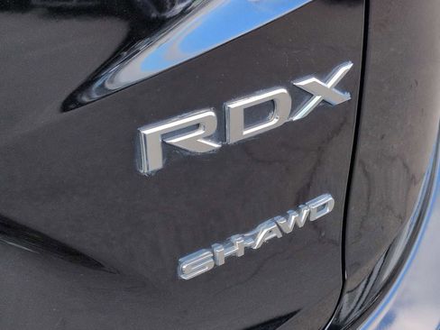Used 2019 Acura RDX A-Spec image 13