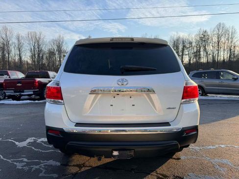 Used 2013 Toyota Highlander Limited image 6
