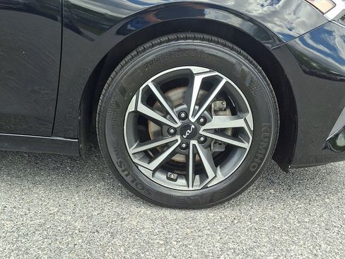 Used 2023 Kia Forte LXS FWD image 8