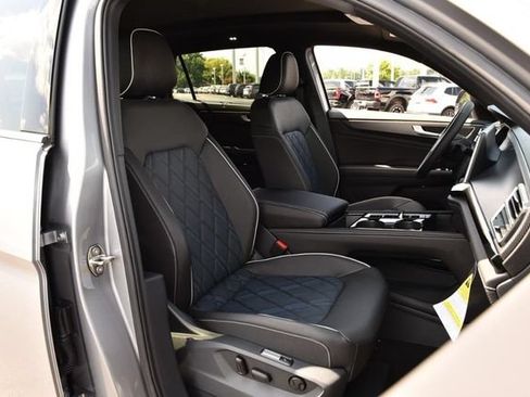 New 2026 Volkswagen Atlas Cross Sport SEL Premium R-Line AWD/4WD image 20
