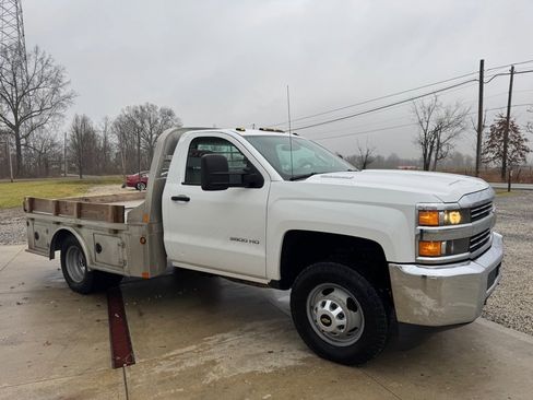 Used 2015 Chevrolet Silverado 3500 W/T image 6