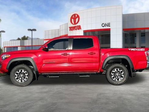 Certified 2022 Toyota Tacoma 4x4 Double Cab image 9