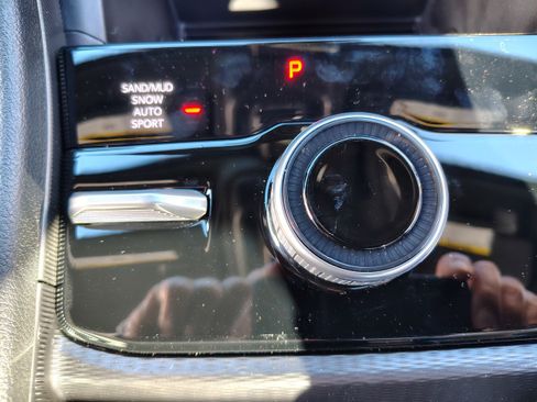 New 2025 Jeep Grand Cherokee Limited image 38