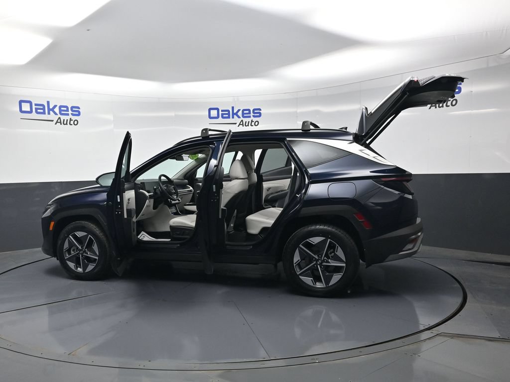 Used 2025 Hyundai Tucson SEL AWD/4WD image 56