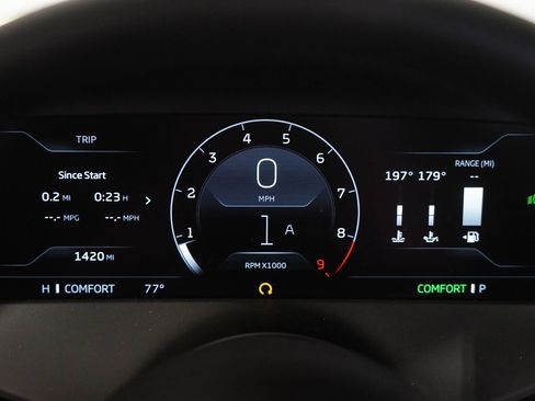 Used 2025 McLaren 750S Spider image 23