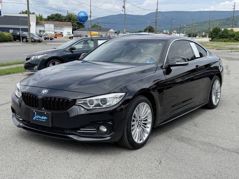 Used 2014 BMW 428i xDrive Coupe AWD/4WD image 2