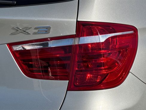 Used 2013 BMW X3 xDrive28i image 27