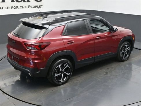 Used 2023 Chevrolet TrailBlazer RS w/ Convenience Package image 39