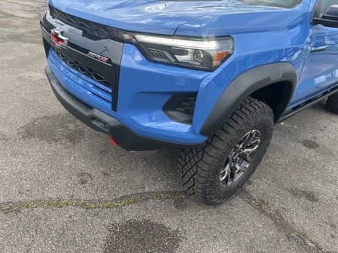 New 2026 Chevrolet Colorado ZR2 w/ Technology Package AWD/4WD image 9